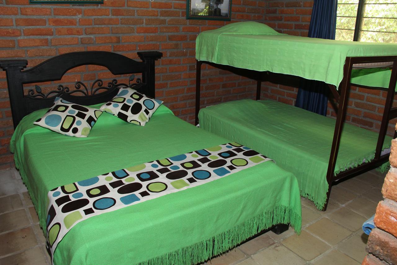Hotel Hacienda Casa Blanca La Union  ภายนอก รูปภาพ