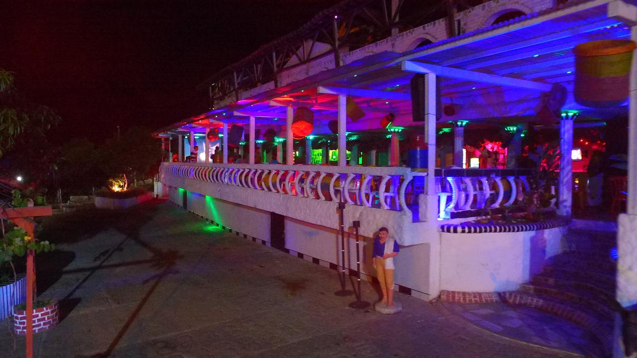 Hotel Hacienda Casa Blanca La Union  ภายนอก รูปภาพ